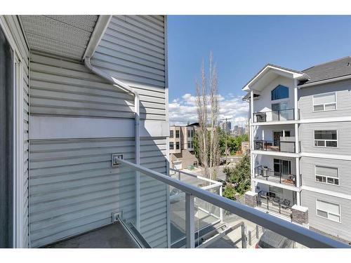 5-1441 23 Avenue Sw, Calgary, AB - Outdoor With Exterior