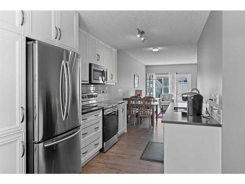 167 Nolancrest Common Nw, Calgary, AB - Indoor Photo Showing Kitchen With Upgraded Kitchen