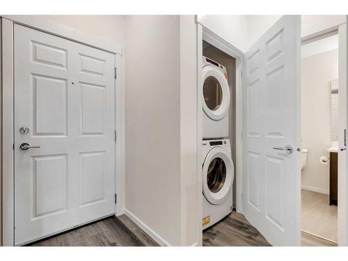 3204-298 Sage Meadows Park Nw, Calgary, AB - Indoor Photo Showing Laundry Room