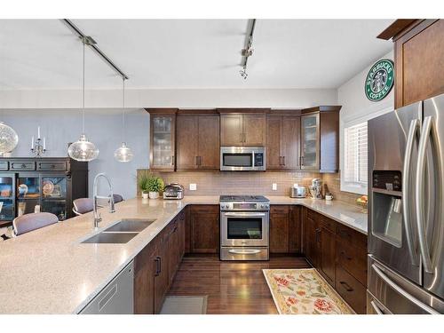 307 Valley Ridge Manor Nw, Calgary, AB - Indoor Photo Showing Kitchen With Stainless Steel Kitchen With Double Sink With Upgraded Kitchen