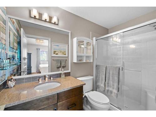307 Valley Ridge Manor Nw, Calgary, AB - Indoor Photo Showing Bathroom
