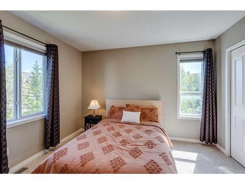 5 Citadel Meadow Gardens Nw, Calgary, AB - Indoor Photo Showing Bedroom