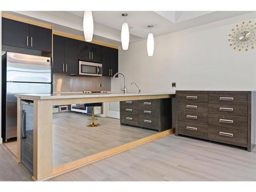 903-530 12 Avenue Sw, Calgary, AB - Indoor Photo Showing Kitchen