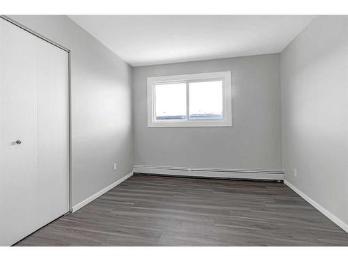 401-1817 16 Street Sw, Calgary, AB - Indoor Photo Showing Other Room