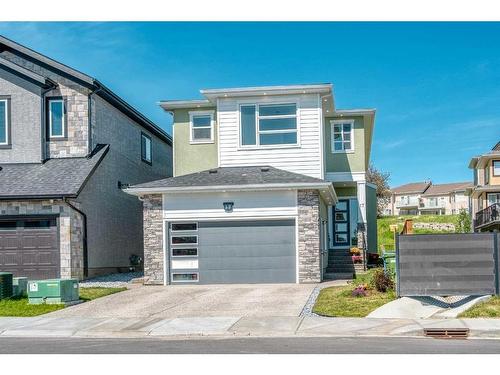 17 Hampstead Mews Nw, Calgary, AB - Outdoor With Facade