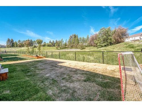 17 Hampstead Mews Nw, Calgary, AB - Outdoor