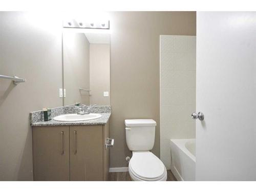 1106-4641 128 Avenue Ne, Calgary, AB - Indoor Photo Showing Bathroom