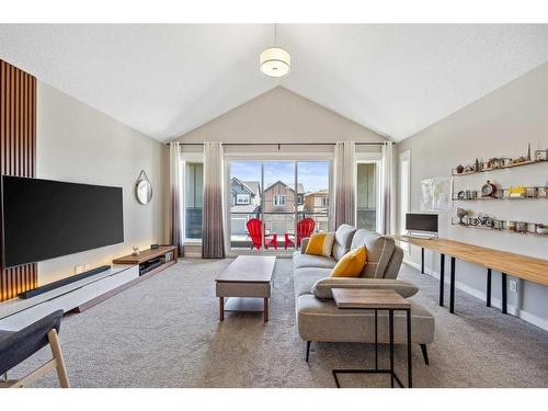 13 Cranbrook Close Se, Calgary, AB - Indoor