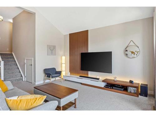 13 Cranbrook Close Se, Calgary, AB - Indoor Photo Showing Living Room