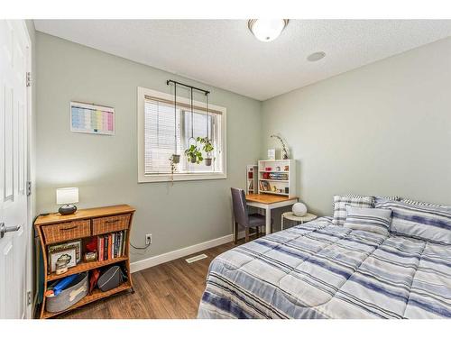 75 Brightondale Crescent Se, Calgary, AB - Indoor Photo Showing Bedroom