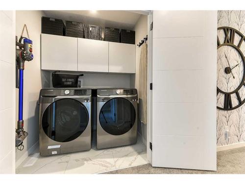 75 Herron Rise Ne, Calgary, AB - Indoor Photo Showing Laundry Room