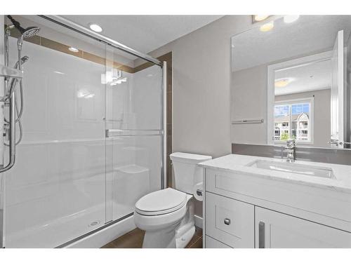 316-110 Auburn Meadows View Se, Calgary, AB - Indoor Photo Showing Bathroom