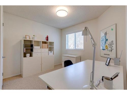 253 River Rock Place Se, Calgary, AB - Indoor
