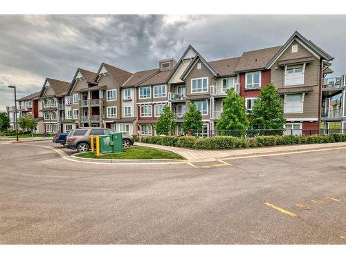 2104-175 Silverado Boulevard Sw, Calgary, AB - Outdoor With Facade