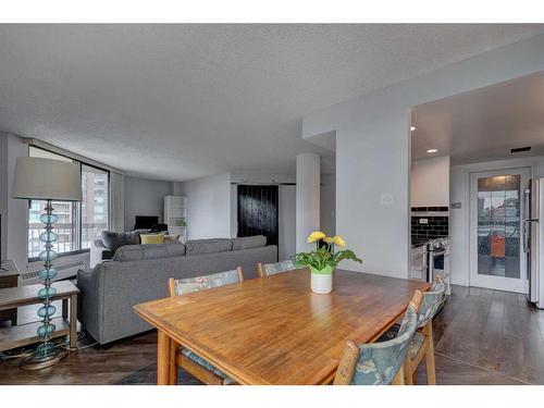 820-1304 15 Avenue Sw, Calgary, AB - Indoor