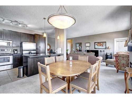 318-88 Arbour Lake Road Nw, Calgary, AB - Indoor