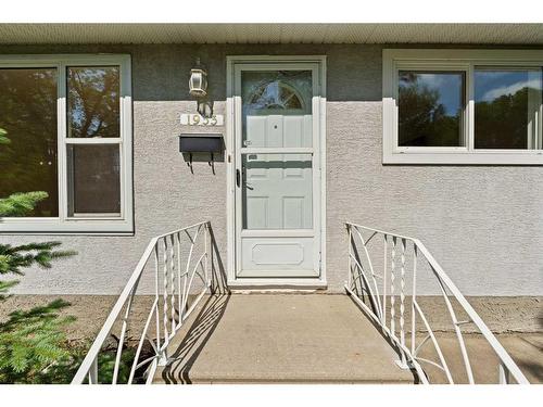 1953 Cottonwood Crescent, Calgary, AB - Outdoor With Exterior