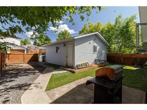 424 Pinegreen Close Ne, Calgary, AB - Outdoor With Exterior