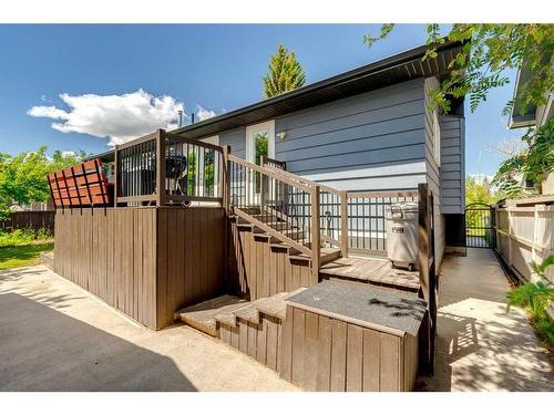 711 Parkwood Way Se, Calgary, AB - Outdoor With Deck Patio Veranda With Exterior