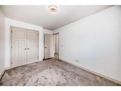 34 Auburn Springs Park Se, Calgary, AB - Indoor Photo Showing Other Room