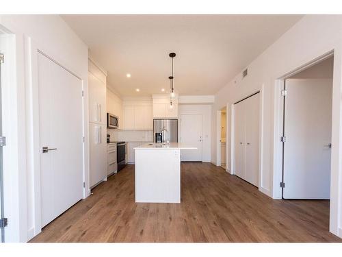 2413-681 Savanna Blvd Ne, Calgary, AB - Indoor Photo Showing Kitchen