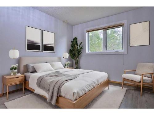 93 Hawkdale Circle Nw, Calgary, AB - Indoor Photo Showing Bedroom