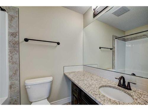 193 Savanna Street Ne, Calgary, AB - Indoor Photo Showing Bathroom