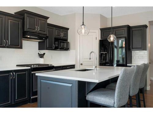23 Brightoncrest Common Se, Calgary, AB - Indoor Photo Showing Kitchen With Upgraded Kitchen