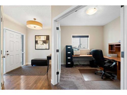 23 Brightoncrest Common Se, Calgary, AB - Indoor Photo Showing Office