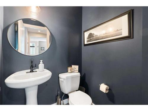 23 Brightoncrest Common Se, Calgary, AB - Indoor Photo Showing Bathroom