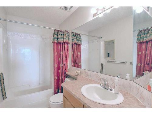 120 Citadel Close Nw, Calgary, AB - Indoor Photo Showing Bathroom