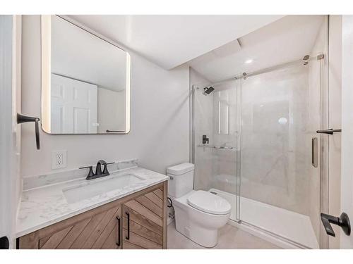 90 Rocky Ridge Drive Nw, Calgary, AB - Indoor Photo Showing Bathroom