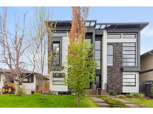 2449 22A Street Nw, Calgary, AB - Outdoor With Facade