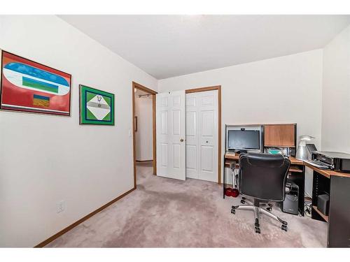 1101 Sierra Morena Court Sw, Calgary, AB - Indoor Photo Showing Office