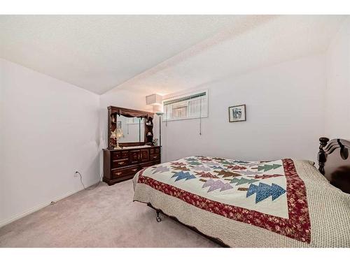 1101 Sierra Morena Court Sw, Calgary, AB - Indoor Photo Showing Bedroom