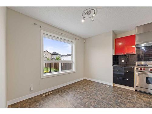 27 Saddlebrook Gardens Ne, Calgary, AB - Indoor