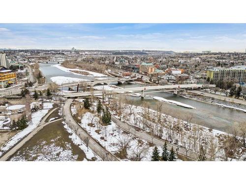 210-804 3 Avenue Sw, Calgary, AB - Outdoor With View