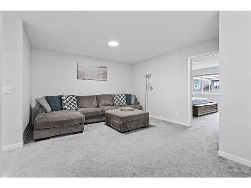 151 Calhoun Crescent Ne, Calgary, AB - Indoor Photo Showing Living Room
