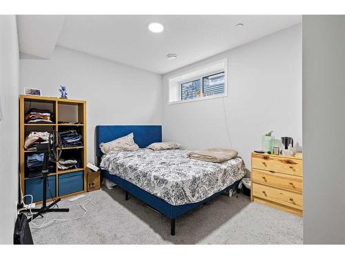 151 Calhoun Crescent Ne, Calgary, AB - Indoor Photo Showing Bedroom
