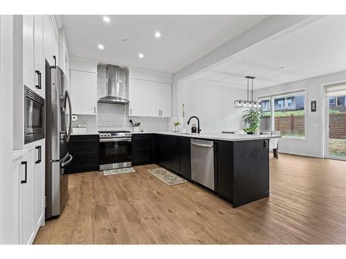 151 Calhoun Crescent Ne, Calgary, AB - Indoor Photo Showing Kitchen With Upgraded Kitchen