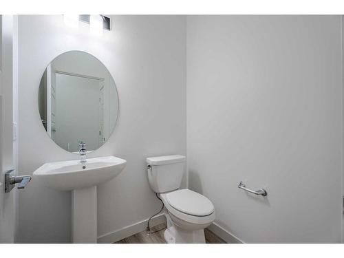 37 Amblefield Passage Nw, Calgary, AB - Indoor Photo Showing Bathroom