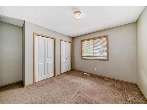 355 Eversyde Boulevard Sw, Calgary, AB - Indoor Photo Showing Other Room