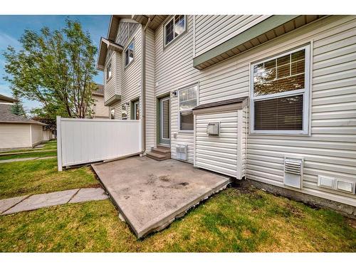 355 Eversyde Boulevard Sw, Calgary, AB - Outdoor With Exterior