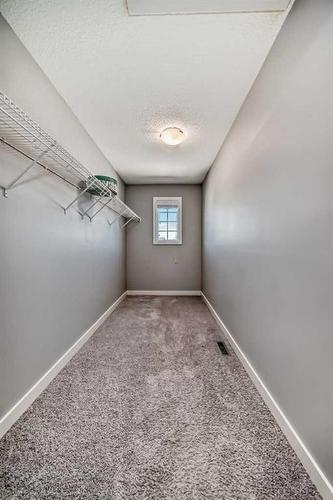 108 Masters Court Se, Calgary, AB - Indoor