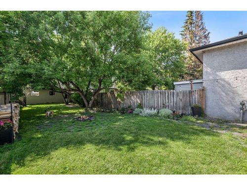 2217 23 Street Sw, Calgary, AB - Outdoor