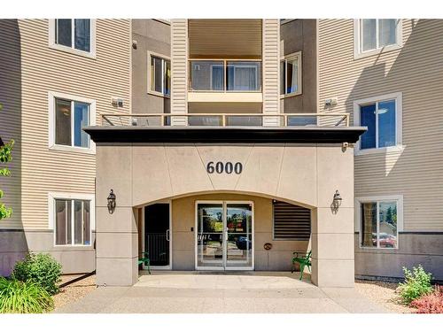 403-6000 Somervale Court Sw, Calgary, AB - Indoor