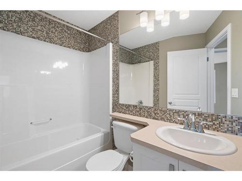 1343 New Brighton Park Se, Calgary, AB - Indoor Photo Showing Bathroom