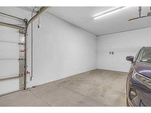 123-8530 8A Avenue Sw, Calgary, AB - Indoor Photo Showing Garage
