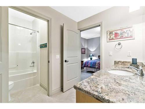 158 Cimarron Drive, Okotoks, AB - Indoor Photo Showing Bathroom