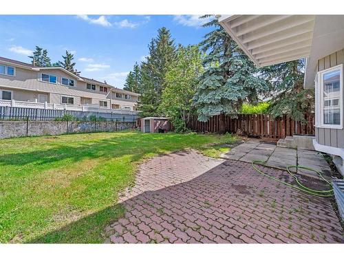 52 Woodmont Drive Sw, Calgary, AB - Outdoor